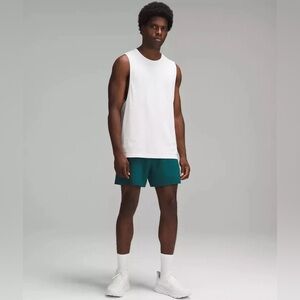 NWT Lululemon Pace Breaker Linerless Short 5" Storm Teal Size Large